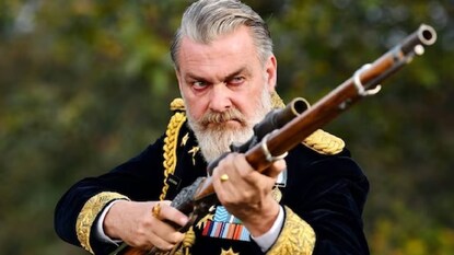 റേ സ്റ്റീവൻസൺ റേ സ്റ്റീവൻസൺ