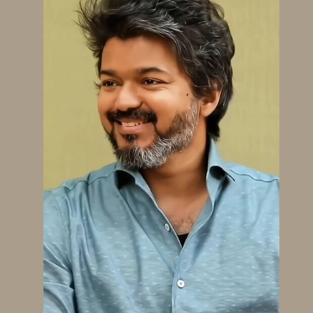  'തെരി'യിലാണ് നടൻ വിജയ് ഏറ്റവും ഒടുവിൽ പോലീസ് വേഷം ചെയ്തത്. തൊഴിലിന്റെ സങ്കീർണതകളിൽ സ്വന്തം കുടുംബം നഷ്‌ടമാകുന്ന പോലീസുകാരന്റെ റോളായിരുന്നു വിജയ് ചെയ്തത്