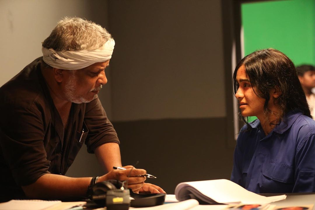  “സിനിമ കണ്ടുകഴിഞ്ഞാൽ പിന്നെ ആർക്കും ഒരു പ്രശ്‌നവും ഇല്ല. അത് തീവ്രവാദത്തെപ്പറ്റി മാത്രമാണെന്ന് അവർക്ക് മനസിലാക്കാൻ കഴിയും. എന്തുകൊണ്ടാണ് ചിലർക്ക് തുടക്കത്തിലേ ഇത് പ്രശ്‌നമുണ്ടാക്കുന്നതെന്ന് എനിക്കറിയില്ല. ട്രെയിലറിന്റെ ആദ്യ വരിയിൽ, ഇംഗ്ലീഷിൽ, 'നിങ്ങൾ എങ്ങനെ ഐഎസിൽ ചേർന്നുവെന്ന് ദയവായി പറയൂ' എന്ന് പറയുന്ന ഒരാൾ ഉണ്ട്...