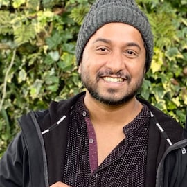 Vineeth Sreenivasan | ഇത്രേം കാലം വിനീത് ശ്രീനിവാസന്റെ പേരിൽ വിലസി, ഒടുവിൽ പിടിവീണു; വ്യാജനെ പൊക്കി താരം