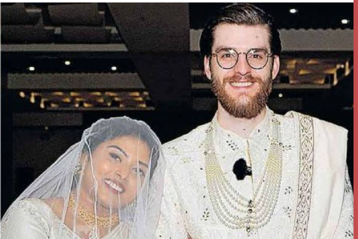 ഗ്ലാസ് ചവിട്ടിപ്പൊട്ടിച്ച് കുടുംബജീവിതത്തിലേക്ക്; 15 വർഷത്തിനുശേഷം കേരളത്തിൽ ജൂത കല്യാണം