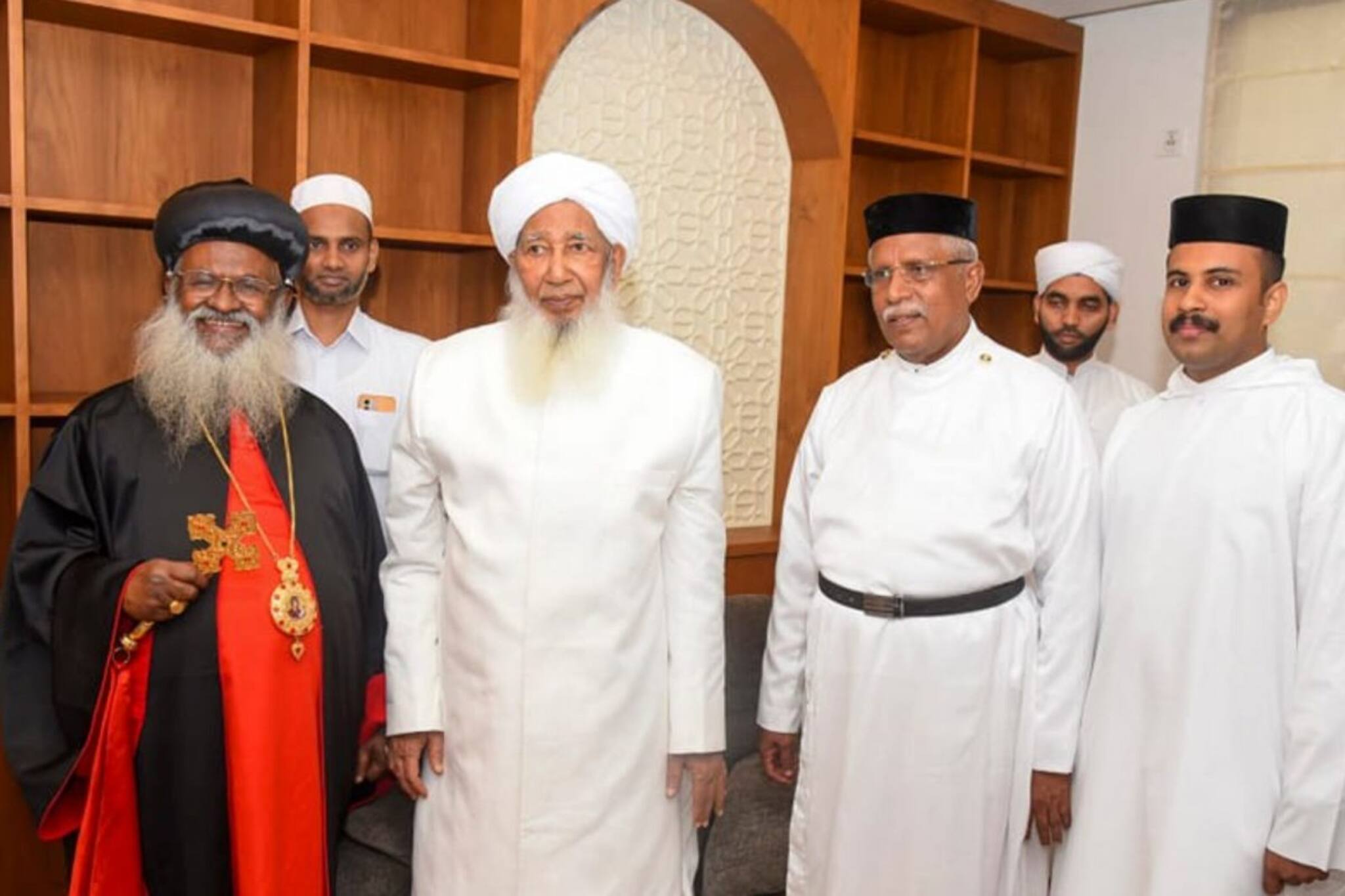 ഓർത്തഡോക്സ് സഭ പരമാധ്യക്ഷനും കാന്തപുരം എ.പി അബൂബക്കർ മുസല്യാരും കൂടിക്കാഴ്ച നടത്തി