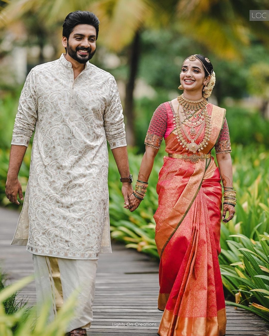  ശേഷം തേജസിന് വിവാഹാലോചനകൾ നടക്കുന്ന സമയം മാളവികയുമായുള്ള ആലോചന ചിലർ നിർദേശിച്ചിരുന്നു. അങ്ങനെയാണ് ആ പരിചയം വിവാഹത്തിൽ എത്തിയത്