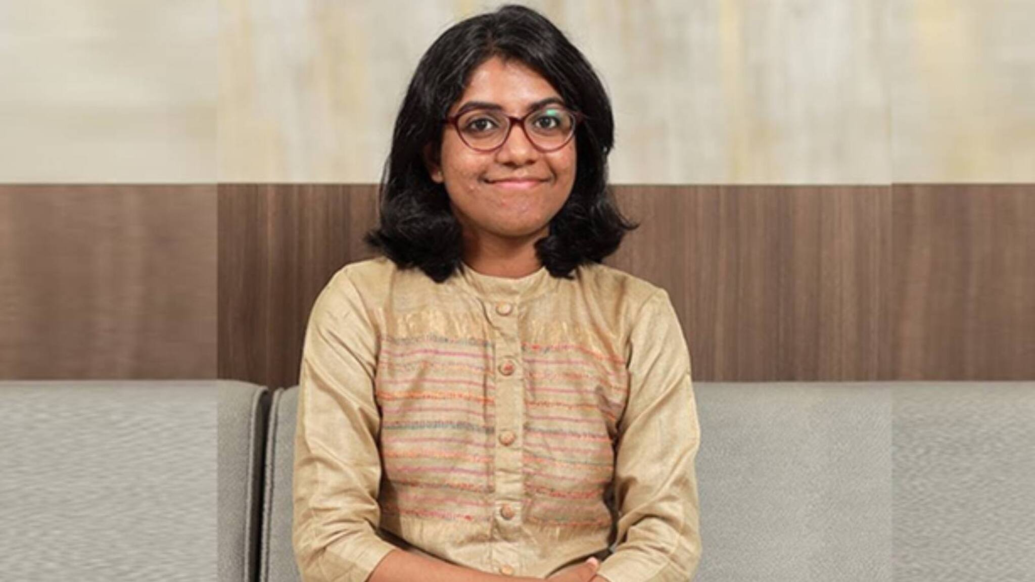 KAS ഒന്നാം റാങ്കിലും തൃപ്തിയായില്ല;രണ്ടാം തവണയും സിവിൽ സർവീസ് എഴുതി റാങ്ക് നേടി മാലിനി