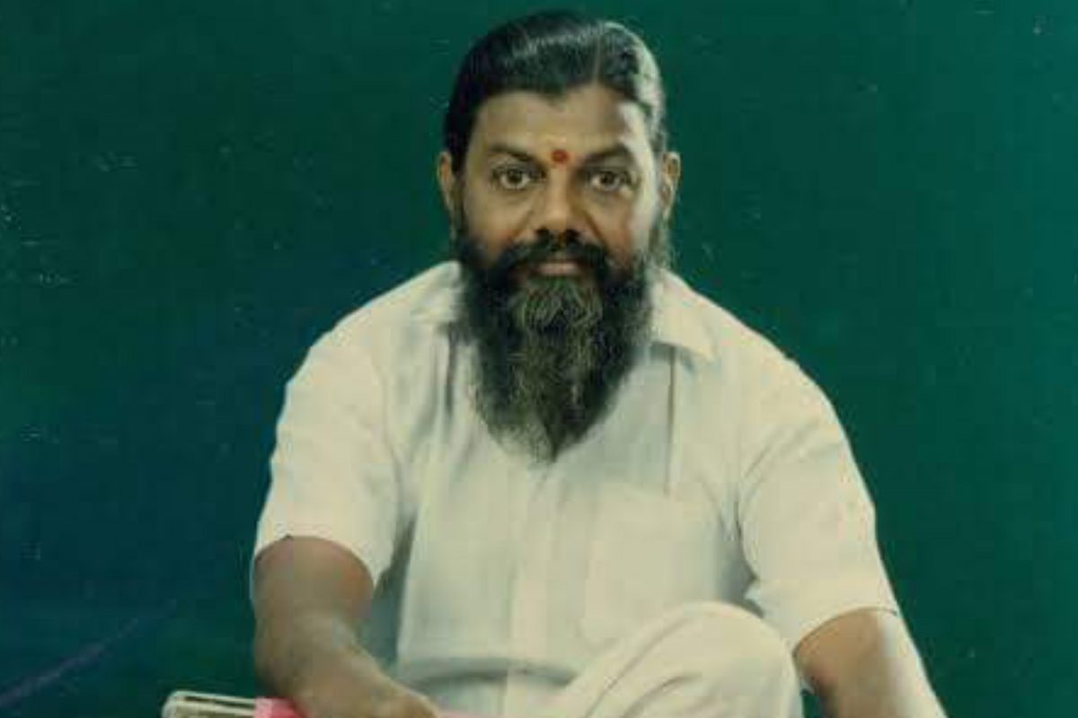 എം.എസ് സുബ്ബുലക്ഷ്മി ഉൾപ്പെടെയുള്ള കർണാടക സംഗീതത്തിലെ മുൻകാല പ്രഗത്ഭർക്കുവേണ്ട കാരക്കുടി മണി മൃദംഗം വായിച്ചിട്ടുണ്ട്