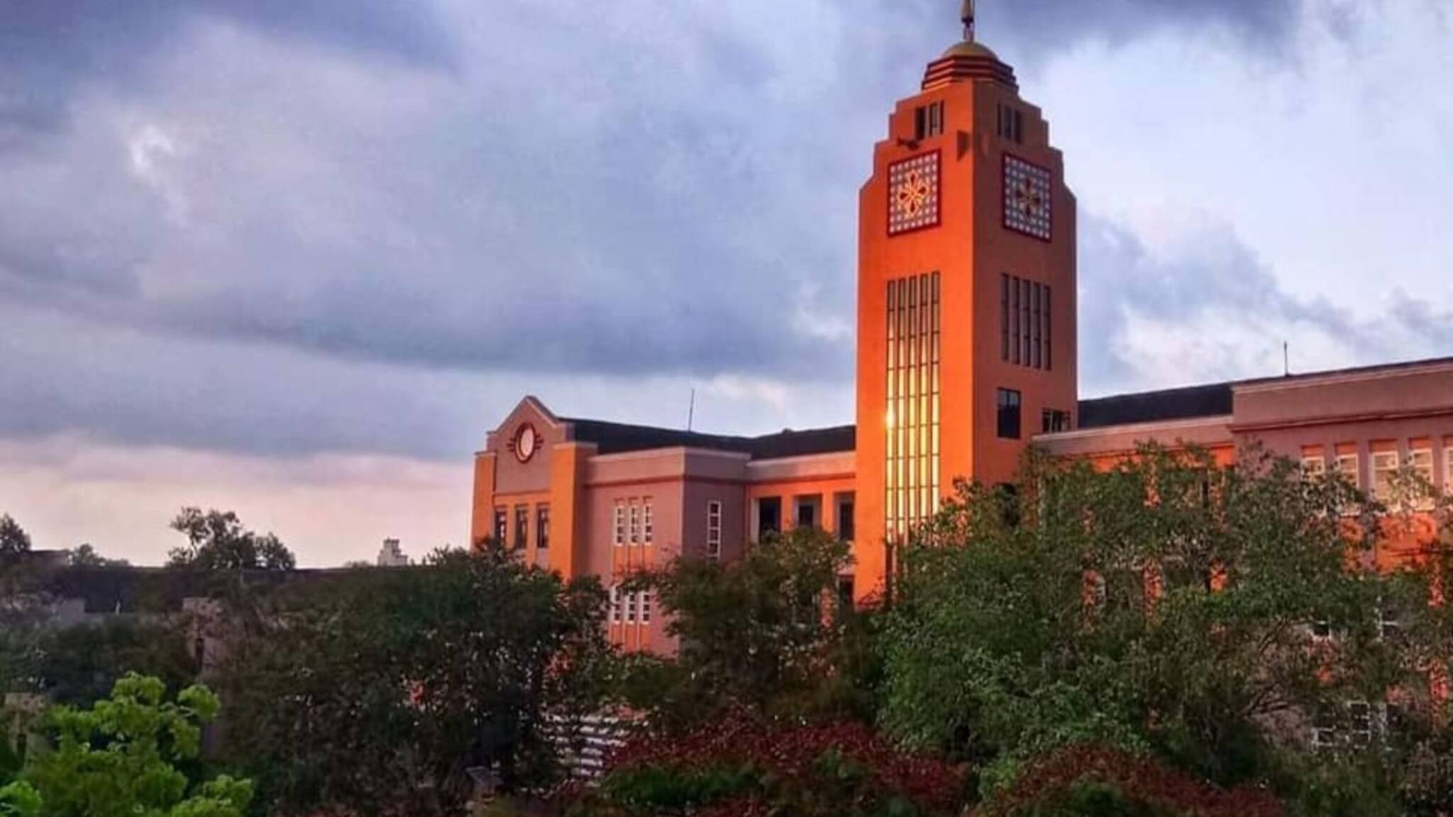 മികവിന്റെ കേന്ദ്രങ്ങളായ സ്വയംഭരണ കോളേജുകളിൽ പഠിക്കാം