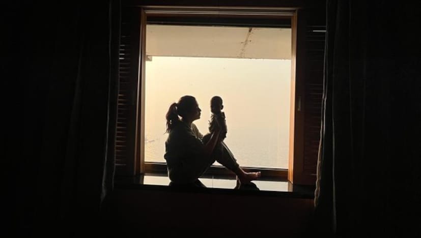  'പ്രിയപ്പെട്ട നയൻ... ഒരു അമ്മയെന്ന നിലയിൽ 10-ൽ 10-ാം സ്ഥാനത്താണ് നീയും. അങ്ങേയറ്റം സ്നേഹവും ശക്തിയും എന്റെ തങ്കമേ.. നിന്റെ ആദ്യ മാതൃദിനം', എന്ന അടിക്കുറിപ്പോടെ ആയിരുന്നു വിഘ്നേഷ് ആശംസകൾ നേർന്നത്. 
