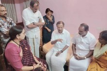 ഡോ. വന്ദന ദാസിന്റെ കോട്ടയത്തെ വീട് സന്ദർശിച്ച് കേന്ദ്രമന്ത്രിമാരായ സ്മൃതി ഇറാനിയും വി മുരളീധരനും