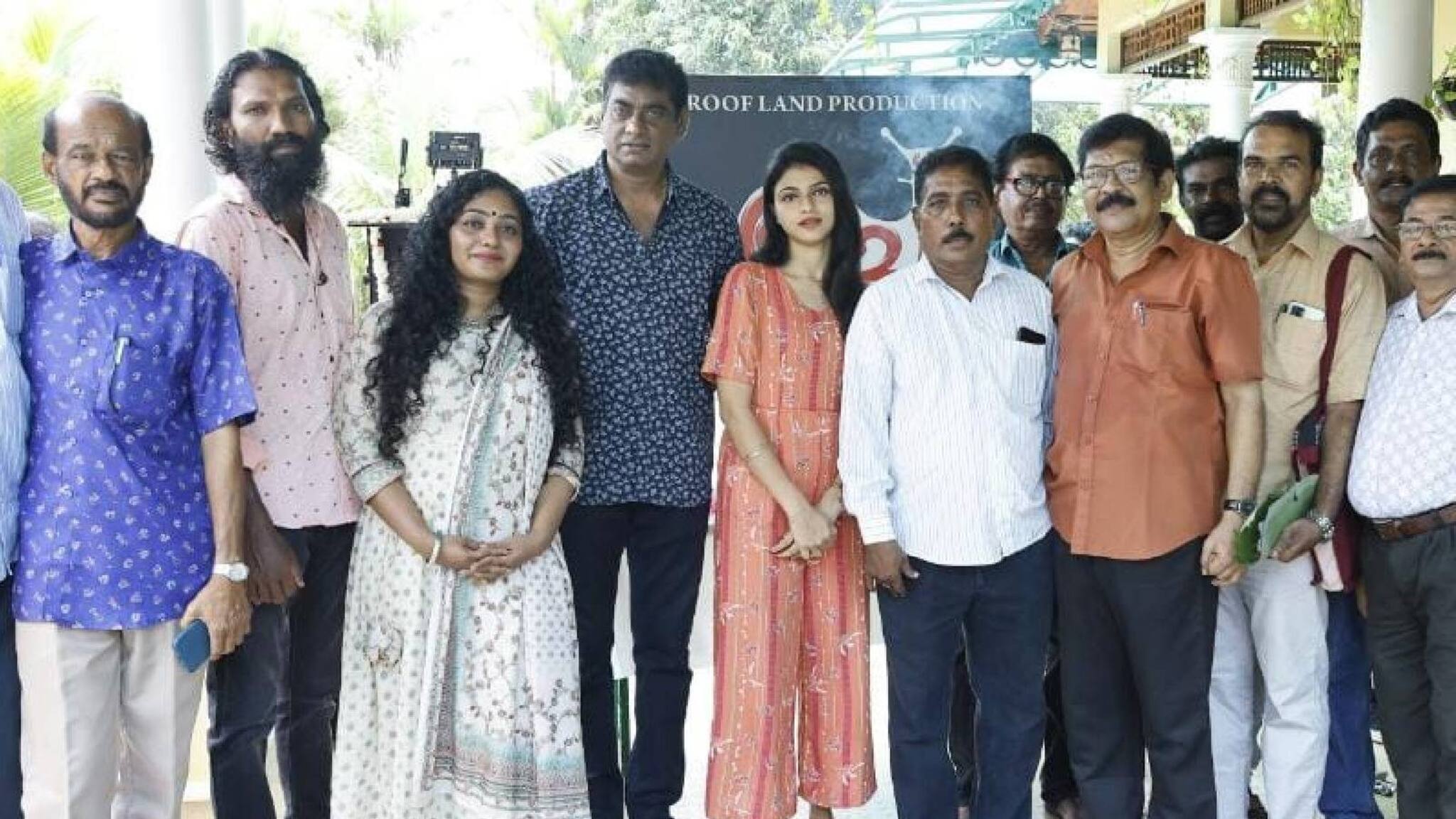 സുധീർ കരമനയും നടിയും ബിഗ് ബോസ് താരവുമായ ഹിമ ശങ്കരിയും; 'ഒച്ച്' ചിത്രീകരണം ആരംഭിച്ചു