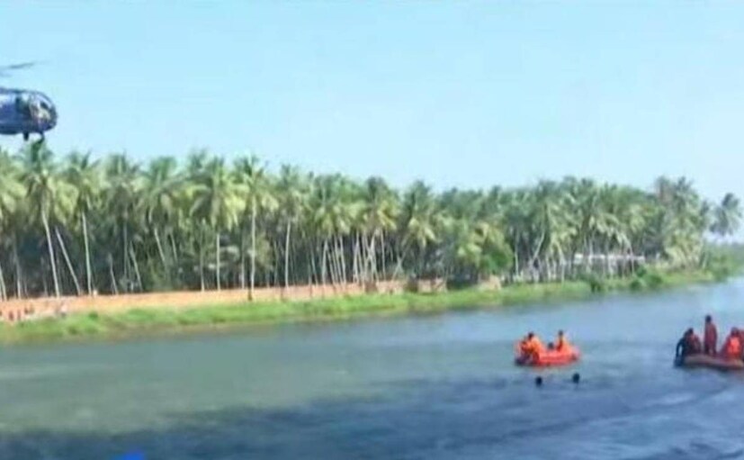  ഇതോടെ ബോട്ടിലുണ്ടായിരുന്ന എല്ലാവരെയും കണ്ടെത്തിയതായാണ് വിവരം. അപകടം നടന്നയുടൻ ബോട്ടിൽ നിന്ന് വെള്ളത്തിൽ ചാടി നീന്തി രക്ഷപ്പെട്ട അഞ്ച് പേരെ നേരത്തെ തന്നെ കണ്ടെത്തിയിരുന്നു. കാണാതായെന്ന കരുതിയ കുട്ടിയടക്കം പത്ത് പേരാണ് ചികിത്സയിലുള്ളത്.