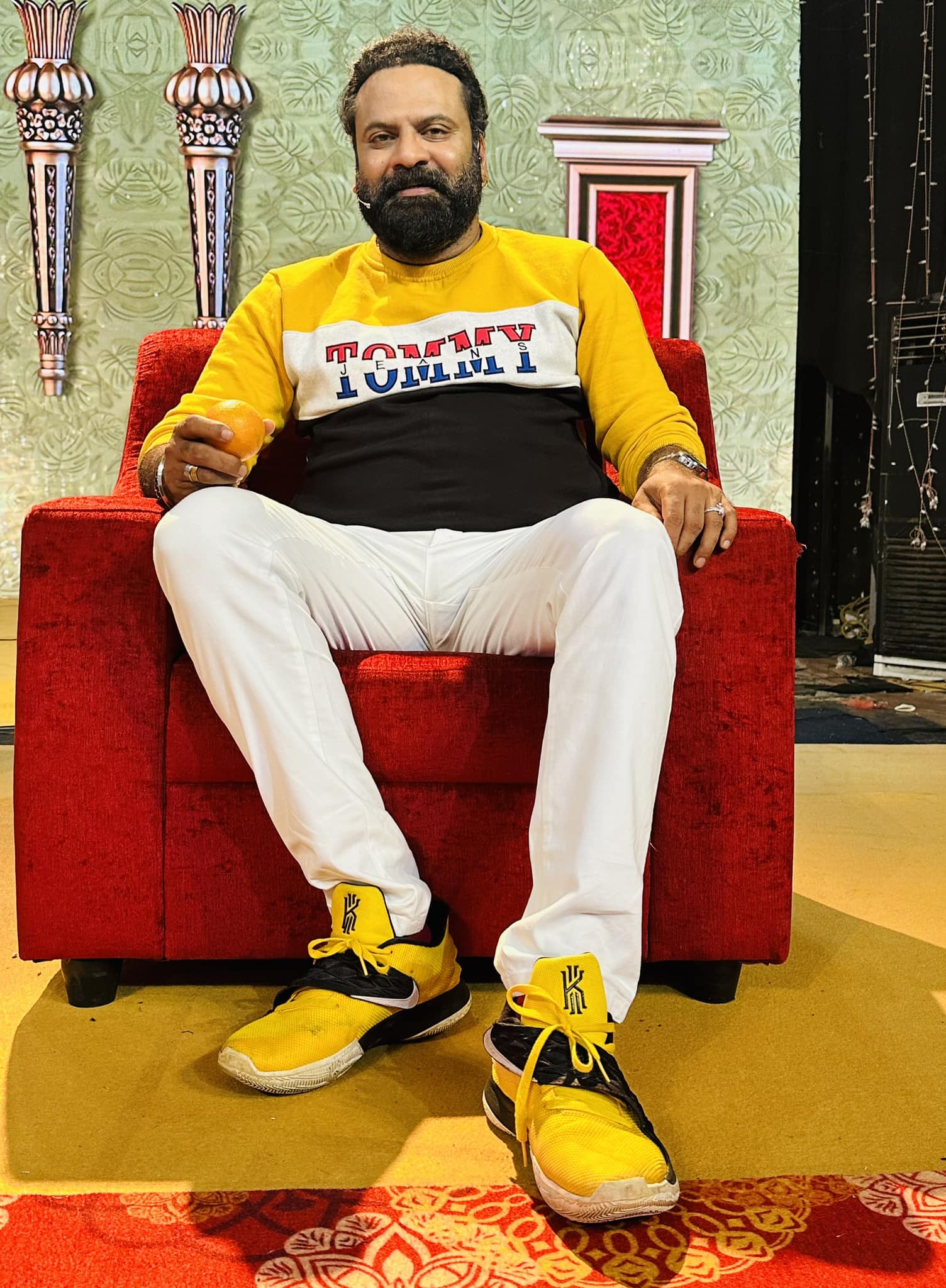  സിനിമ ലൊക്കേഷനുകളിലെ ലഹരി ഉപയോഗത്തെക്കുറിച്ചുള്ള ഭയം കാരണമാണ് ഭാര്യ മകനെ അഭിനയിക്കാന്‍ വിടാത്തതെന്ന് ടിനി പറഞ്ഞു. ലഹരിക്കെതിരായ പോലീസിന്റെ 'യോദ്ധാവ്' ബോധവത്കരണ പരിപാടിയുടെ അംബാസഡര്‍ കൂടിയാണ് ടിനി ടോം.