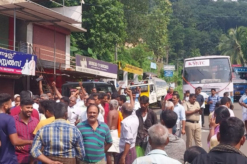  ആക്രമണകാരിയായ കാട്ടുപോത്തിനെ ഉടൻതന്നെ വെടിവെച്ച് കൊല്ലാൻ ജില്ലാ എക്സിക്യൂട്ടീവ് മജിസ്ട്രേറ്റ് ആയ കളക്ടർ അടിയന്തരമായി ഉത്തരവിടണമെന്ന് കിഫ ആവശ്യപ്പെട്ടു.