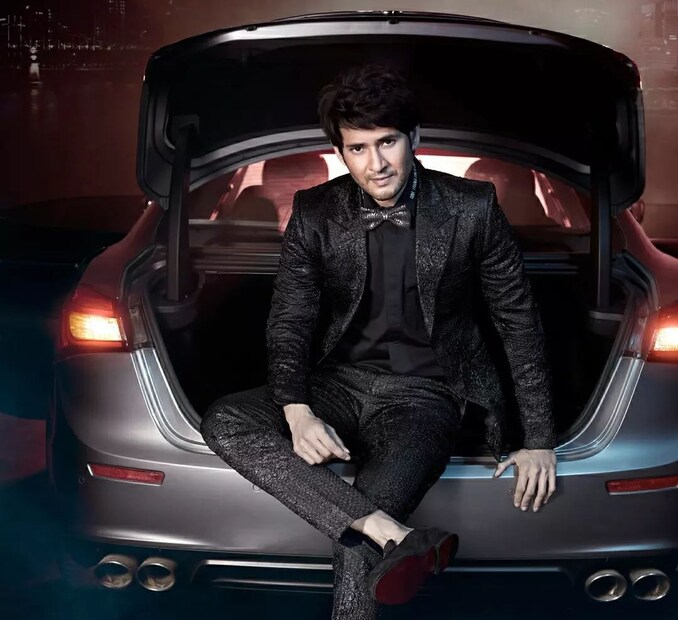 mahesh babu, mahesh babu buys new car, mahesh babu car collection, mahesh babu range rover, south actors car collection, south actors luxury car, gold range rover, golden range rover sv price, gold range rover in hyderabad, mahesh babu latest news, car, luxury car, range rover sv