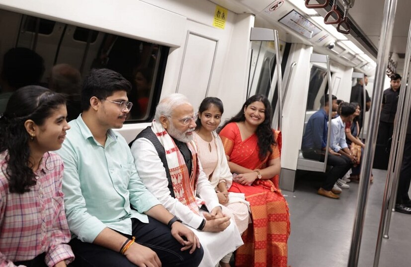 PM Narendra Modi in Delhi Metro