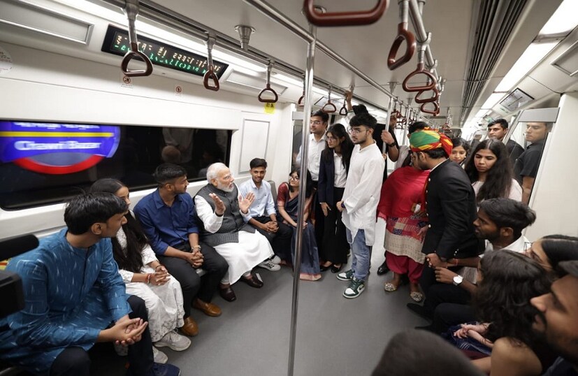 PM Narendra Modi in Delhi Metro