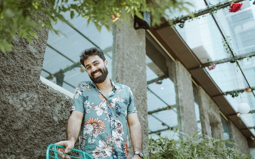  ഇടയ്ക്ക് മലയാള സിനിമകളില്‍ നിന്ന് അപ്രത്യക്ഷനായ താരം തമിഴിലേക്കും അവിടെ നിന്ന് തെലുങ്കിലേക്കും ചേക്കേറി. മലയാളത്തില്‍ താന്‍ ആഗ്രഹിച്ച സിനിമകള്‍ ലഭിക്കാതിരുന്നത് മൂലമാണ് അന്യഭാഷകളിലേക്ക് കൂടുതല്‍ അഭിനയിച്ചതെന്ന് ഗോവിന്ദ് പത്മസൂര്യ അടുത്തിടെ ഒരു അഭിമുഖത്തില്‍ പറഞ്ഞിരുന്നു. നല്ല ഓഫറുകളാണ് തെലുങ്കില്‍ നിന്ന് വന്നത് അതും അവിടുത്തെ മുന്‍നിര നടന്മാര്‍ക്കൊപ്പം അതുകൊണ്ടാണ് തെലുങ്കില്‍ കൂടുതല്‍ സിനിമകള്‍ ചെയ്തതെന്ന് ഗോവിന്ദ് പദ്മസൂര്യ പറഞ്ഞു.