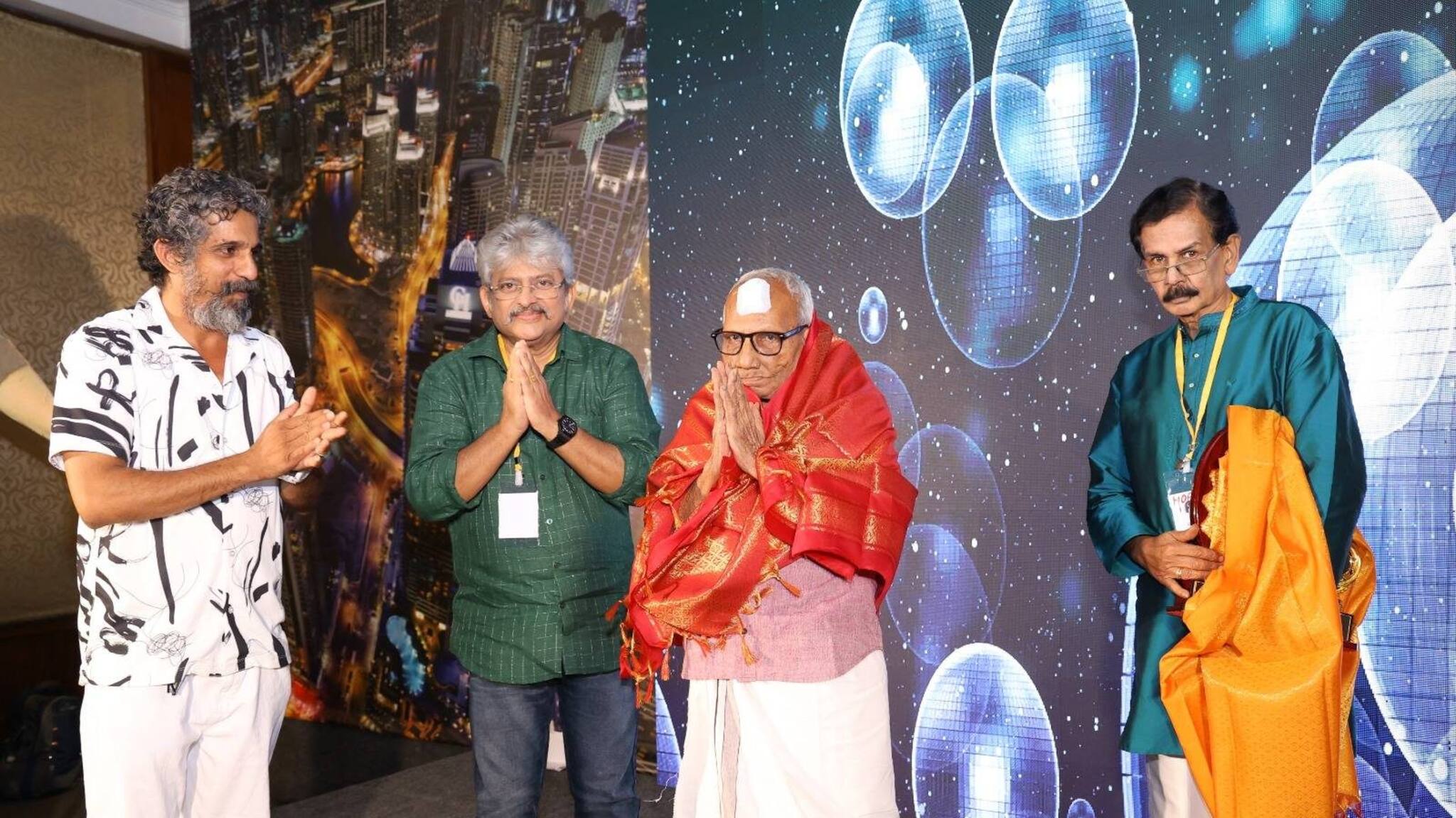 ഈ സിനിമയ്ക്ക് പൂജയില്ല; വേറിട്ട രീതിയിൽ തുടക്കം കുറിച്ച് മലയാള ചിത്രം 'മൊയ്ഡർ'