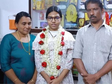 ആർ.എസ്.ആര്യ