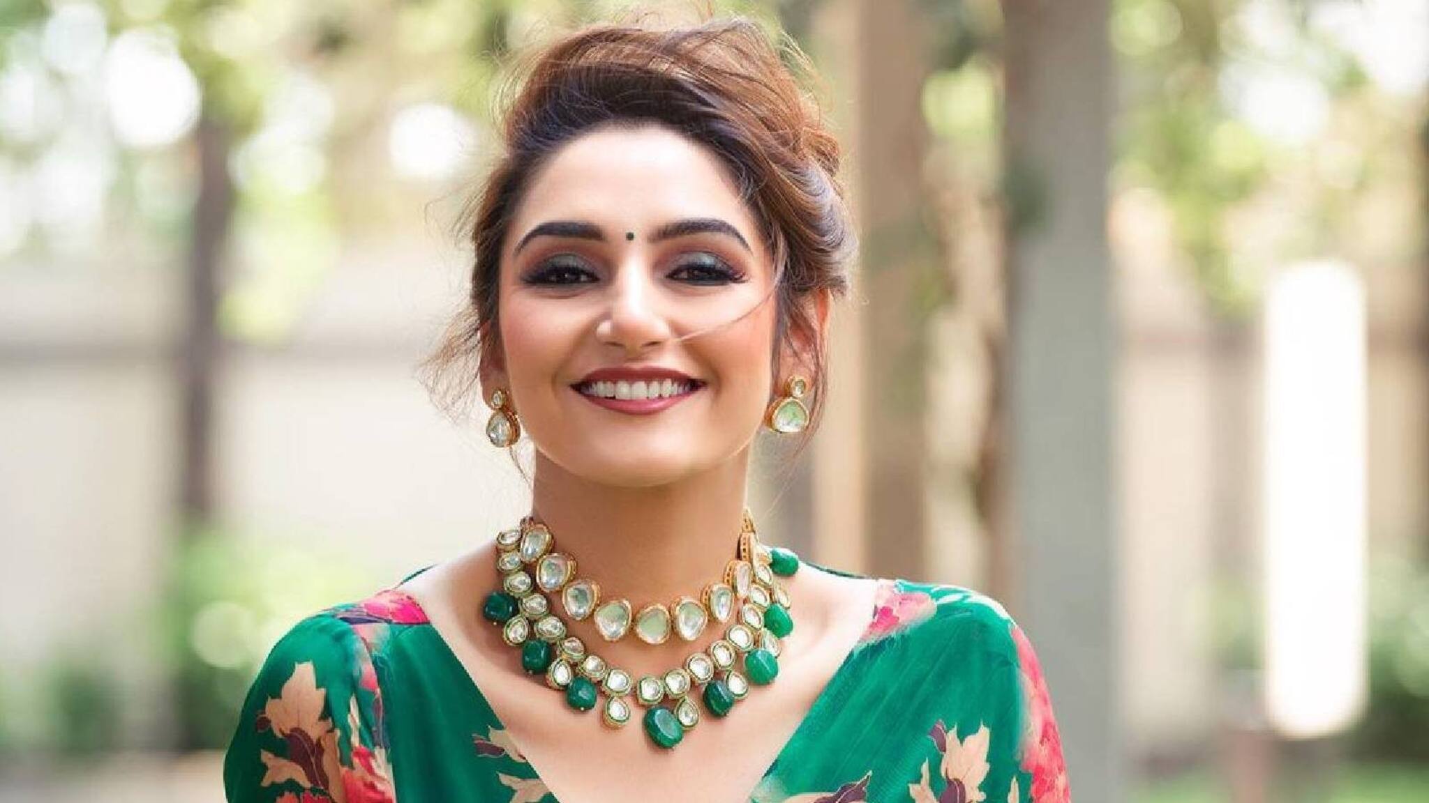 Ragini Dwivedi | അന്ന് നന്ദിനി പാലിന്റെ മുഖമായ നടി; രാഗിണി ദ്വിവേദി നായികയായ മലയാള ചിത്രം 'ഷീല'