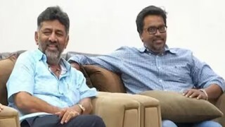 ഡി കെ ശിവകുമാറിനൊപ്പം സുനിൽ കനുഗോലു ഡി കെ ശിവകുമാറിനൊപ്പം സുനിൽ കനുഗോലു