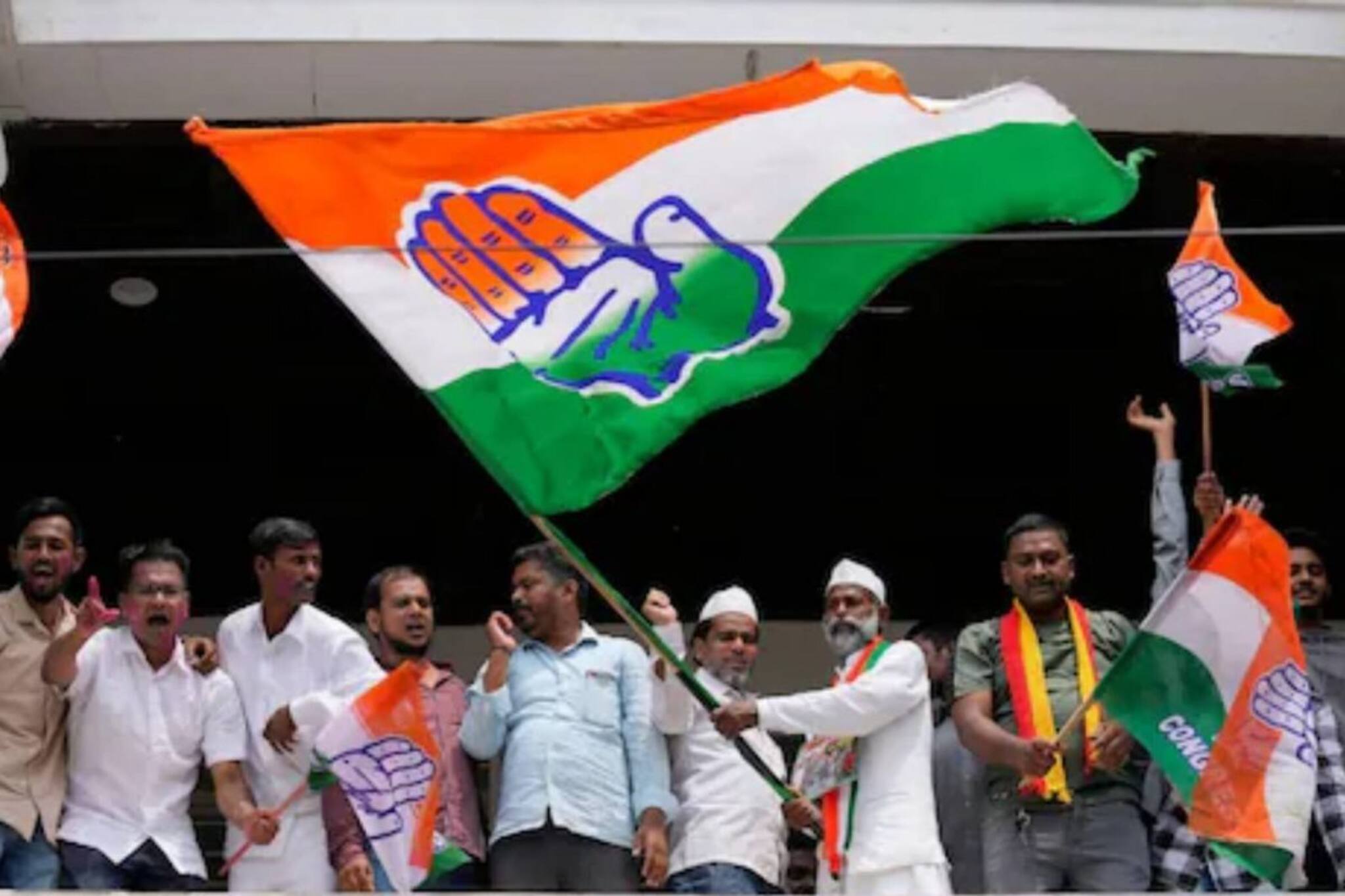 ബിജെപിക്ക്  മധ്യപ്രദേശിൽ  തിരിച്ചടി; ബജ്രംഗ്സേന കോൺഗ്രസിൽ ലയിച്ചു; ബിജെപി ജനവിധിയെ വഞ്ചിച്ചുവെന്ന് ആരോപണം