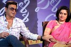 Naresh | നരേഷിന്‌ 60, പവിത്രയ്ക്ക് 44; ഭാര്യ പ്രസവിക്കാൻ തയാറാകുമോ എന്ന ചോദ്യത്തിന് നടന്റെ മറുപടി