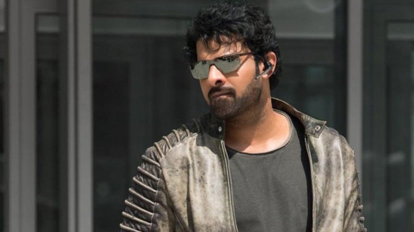  പിന്നീട് 2022ല്‍ റിലീസ് ചെയ്ത രാധേശ്യം എന്ന പിരിയോഡിക് റൊമാന്‍റിക് ഡ്രാമയിലൂടെയാണ് പ്രഭാസ് വീണ്ടുമെത്തിയത്. പക്ഷെ ചിത്രം ബോക്സ് ഓഫീസില്‍ തകര്‍ന്നടിഞ്ഞു. കെട്ടുറപ്പില്ലാത്ത തിരക്കഥയും രണ്ടാം പകുതിയിലെ ലാഗും മോശം ഗ്രാഫിക്സും ചിത്രത്തിന് തിരിച്ചടിയായി. പിന്നീടങ്ങോട്ട് ഒരു പ്രഭാസ് ചിത്രത്തിനായുള്ള ആരാധകരുടെ കാത്തിരിപ്പിന് അവസാനമായത് 2023ല്‍ ആദിപുരുഷിന്‍റെ വരവോടെയാണ്. ഇതിഹാസ കഥയായ രാമായണത്തിലെ ശ്രീരാമനായാണ് ഇക്കുറി പ്രഭാസ് എത്തിയത്. ലോകമെമ്പാടും വന്‍ പ്രൊമോഷന്‍ അടക്കം നടത്തിയിട്ടും തുടര്‍ച്ചയായ വിവാദങ്ങള്‍ ചിത്രത്തിനെ പിടികൂടികൊണ്ടേയിരുന്നു. മോശം ഗ്രാഫിക്സും നിര്‍മ്മാണത്തിലെ പോരായ്മയുമെല്ലാം ആദിപുരുഷിന് നെഗറ്റീവ് റിവ്യൂ സമ്മാനിച്ചു.