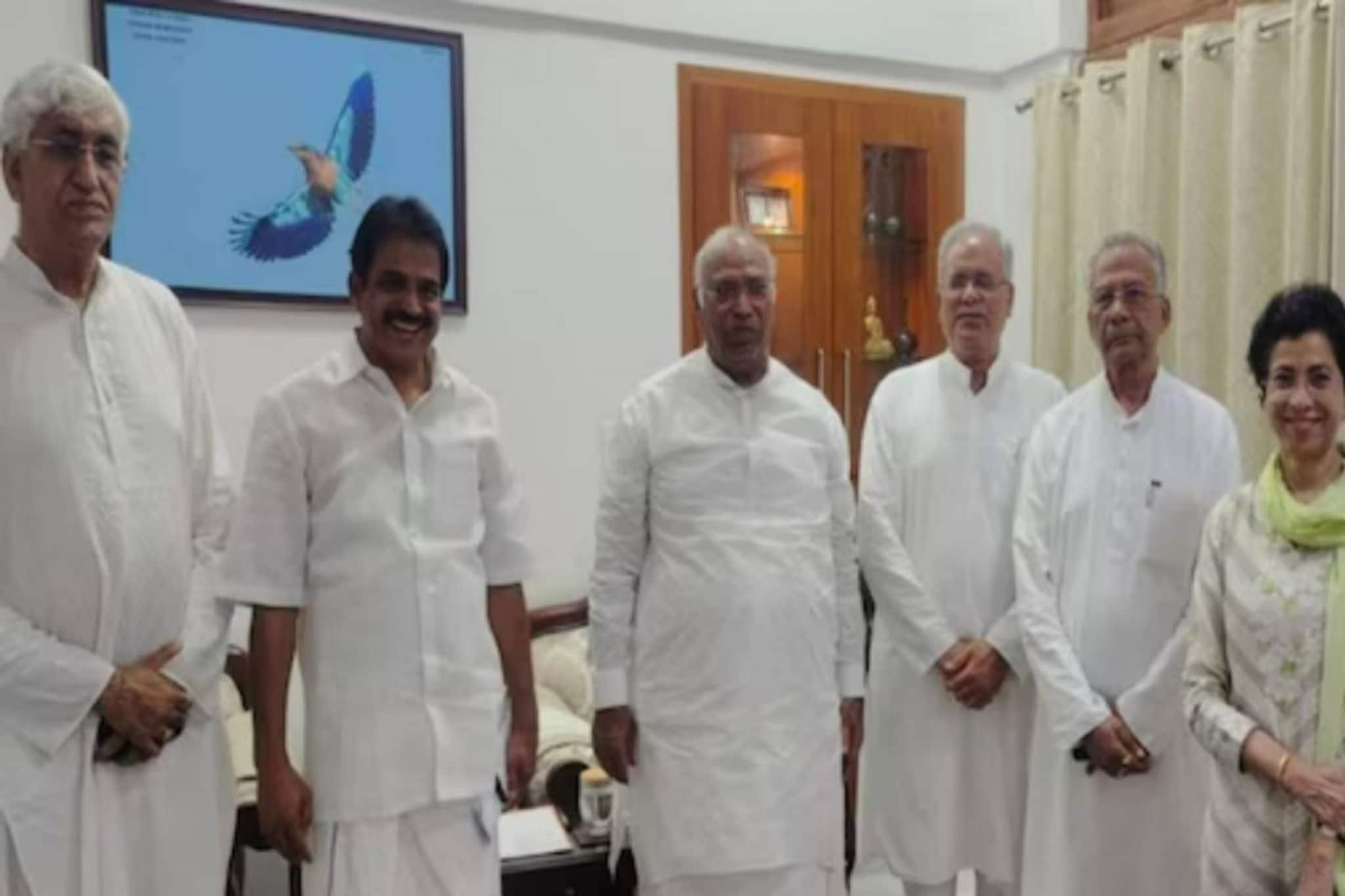 ഛത്തീസ്ഗഢില്‍ ടി.എസ് സിംഗ് ദേവിനെ ഉപമുഖ്യമന്ത്രിയാക്കി; കോണ്‍ഗ്രസിന്റെ ഈ തന്ത്രം രാജസ്ഥാനില്‍ വിജയിക്കുമോ?