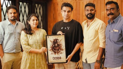 പോസ്റ്റർ പ്രകാശനവേളയിൽ നിന്നും പോസ്റ്റർ പ്രകാശനവേളയിൽ നിന്നും