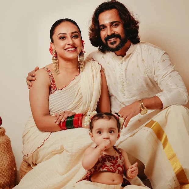  പിന്നാലെ 2019 മെയ് 5 ന് ക്രിസ്ത്യന്‍ മതാചാര പ്രകാരവും മെയ് 8 ന് ഹിന്ദു ആചാര പ്രകാരവും ഇരുവരുടെയും വിവാഹം നടന്നു. 2021 മാര്‍ച്ച് 20 നാണ് നില എന്ന ആദ്യ കുട്ടി ജനിച്ചത്.
