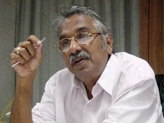 ഉമ്മൻ ചാണ്ടി