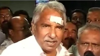 പരിക്കുമായി ഉമ്മൻ ചാണ്ടി