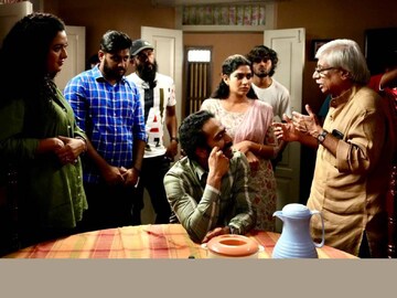 വിവേകാനന്ദൻ വൈറലാണ് ലൊക്കേഷൻ സ്റ്റിൽ
