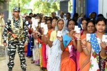 ബംഗാൾ തദ്ദേശ തെരഞ്ഞെടുപ്പില്‍ വ്യാപക അക്രമം, മൂന്നുപേർ കൊല്ലപ്പെട്ടു