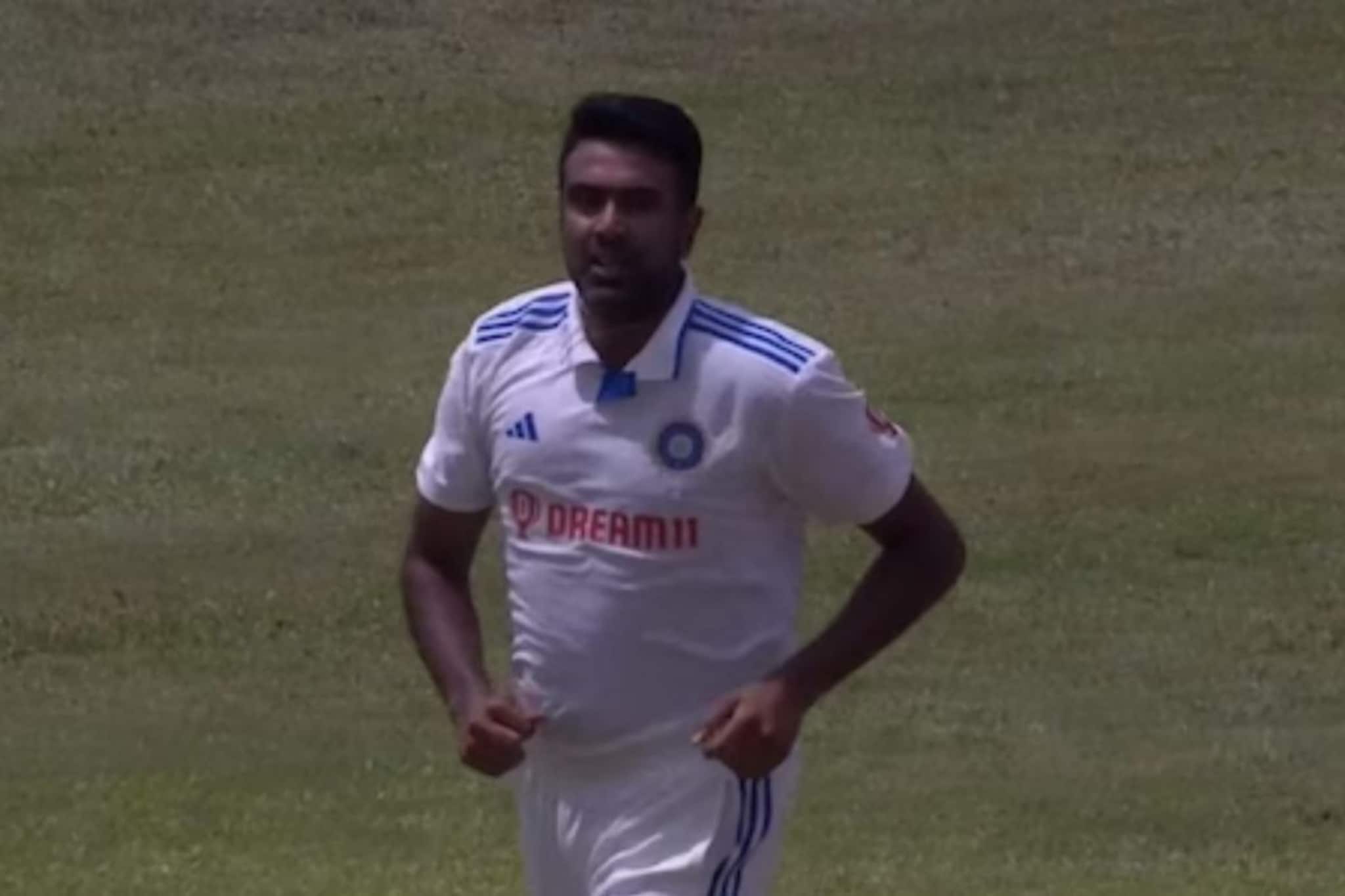 IND vs WI: അച്ഛനെയും മകനെയും പുറത്താക്കിയ ആദ്യ ഇന്ത്യൻ താരം; ആർ അശ്വിന് അപൂർവ നേട്ടം