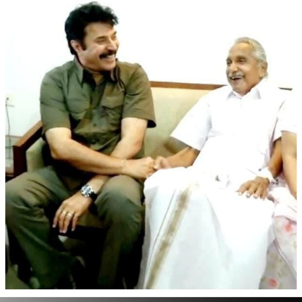  ഉമ്മൻ ചാണ്ടിയെക്കുറിച്ച് മമ്മൂട്ടി നൽകുന്ന ഒരു വിവരണത്തോടെ തുടങ്ങുന്ന സിനിമയാണ് മനോജിന്റെ മനസ്സിൽ. കേവലം രണ്ടരമണിക്കൂറിൽ ഒതുക്കാൻ കഴിയാവുന്ന വിധം ജീവിതമല്ല ഉമ്മൻ ചാണ്ടിയുടേതെന്നു താൻ മനസിലാക്കുന്നുവെന്നും മനോജ്