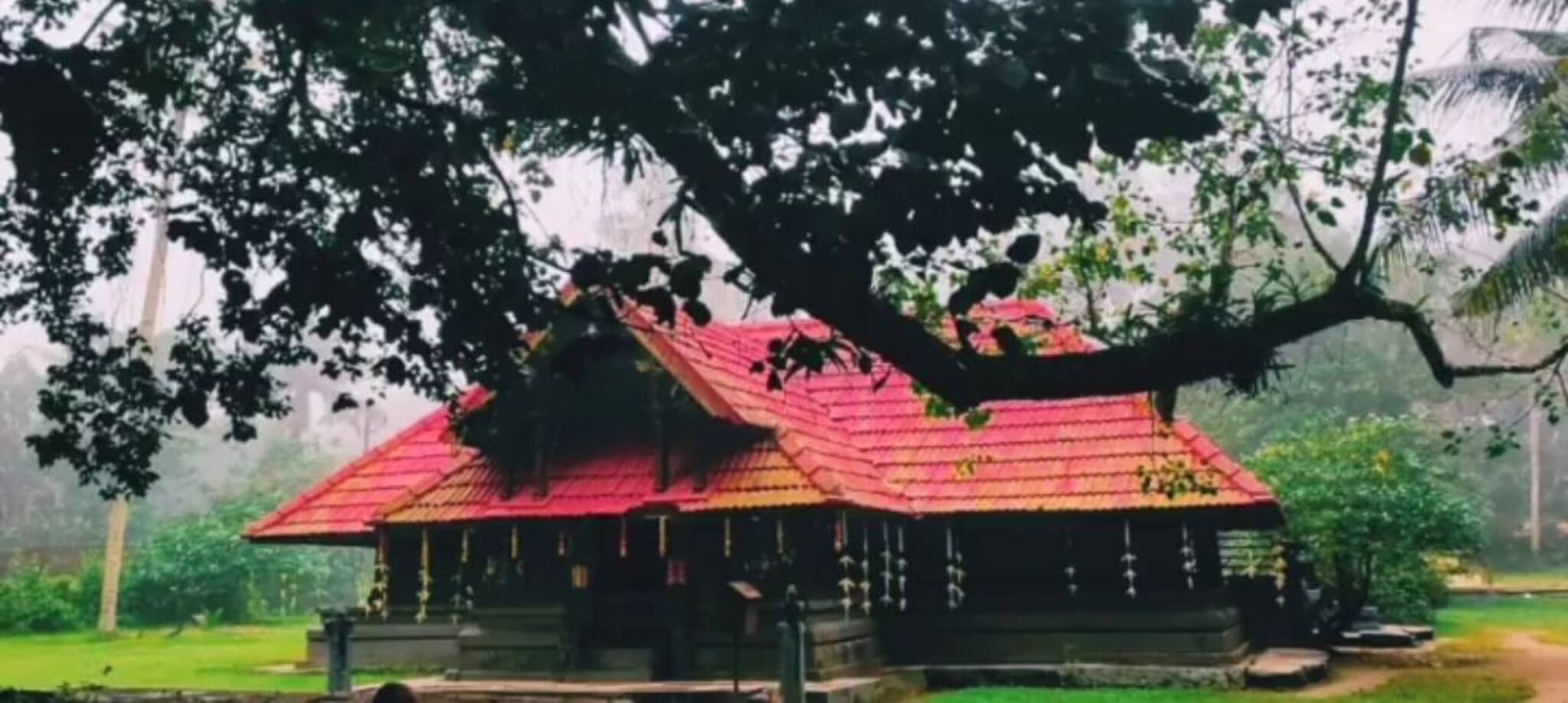 ചരിത്രം ഉറങ്ങുന്ന മണ്ണടി എന്ന ദേശം 