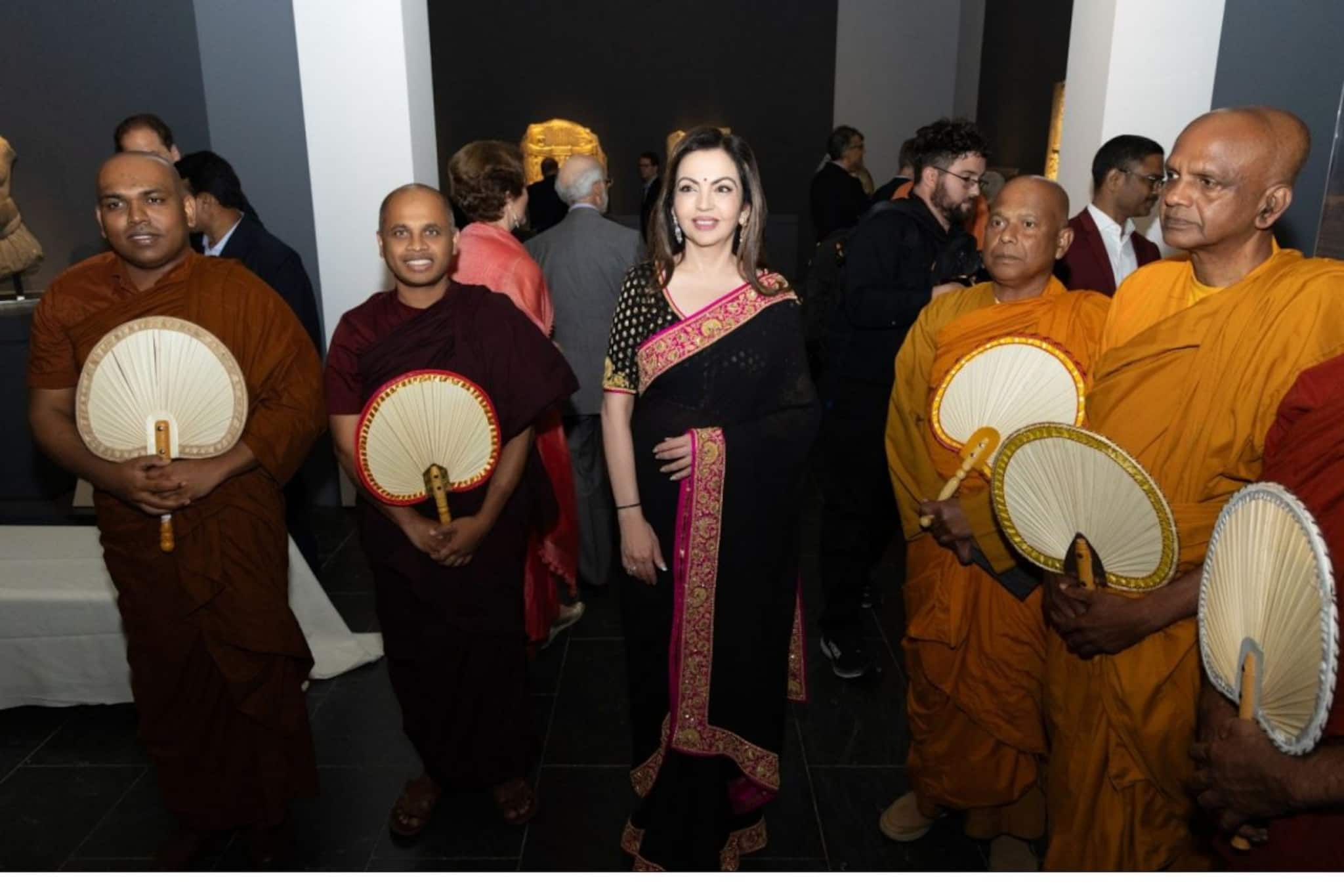 600 വർഷത്തെ ഇന്ത്യൻ ചരിത്രത്തെ അമേരിക്കയിലെ 'ദ മെറ്റി'ൽ പ്രദർശിപ്പിച്ച് റിലയൻസ് ഇൻഡസ്ട്രീസും നിത അംബാനിയും