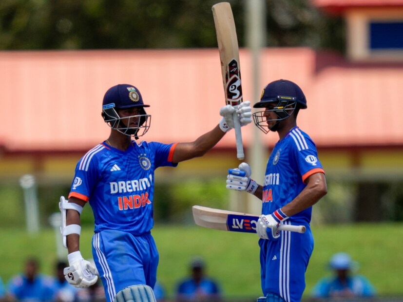 Shubman Gill, Shubman Gill batting, Shubman Gill pak fan, Shubman Gill dating, Shubman Gill love, Shubman Gill cricketer, Shubman Gill batting, Shubman Gill ipl, Sara Ali Khan, Sara Ali Khan dating, Sara Ali Khan films, Sara Tendulkar, ശുഭ്മാൻ ഗിൽ, സാറ അലി ഖാൻ, സാറ ടെണ്ടുൽക്കർ