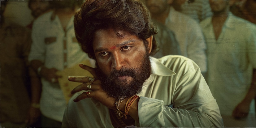  69ാമത് ദേശീയ ചലച്ചിത്ര പുരസ്കാരത്തിൽ തെലുങ്ക് സിനിമാ ലോകത്തിന് അഭിമാന നേട്ടം സമ്മാനിച്ചിരിക്കുകയാണ് അല്ലു അർജുൻ. പുഷ്പ: ദി റൈസ് എന്ന ചിത്രത്തിലൂടെ രാജ്യത്തെ മികച്ച നടനുള്ള ദേശീയ അവാർഡാണ് അല്ലു അർജുൻ സ്വന്തമാക്കിയത്.