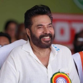 മ്മൂട്ടിയുടെ പിറന്നാളിന് വേറിട്ട ആഘോഷം; കാല് ലക്ഷത്തോളം ആരാധകര് രക്തദാനം ചെയ്യും മ്മൂട്ടിയുടെ പിറന്നാളിന് വേറിട്ട ആഘോഷം; കാല് ലക്ഷത്തോളം ആരാധകര് രക്തദാനം ചെയ്യും