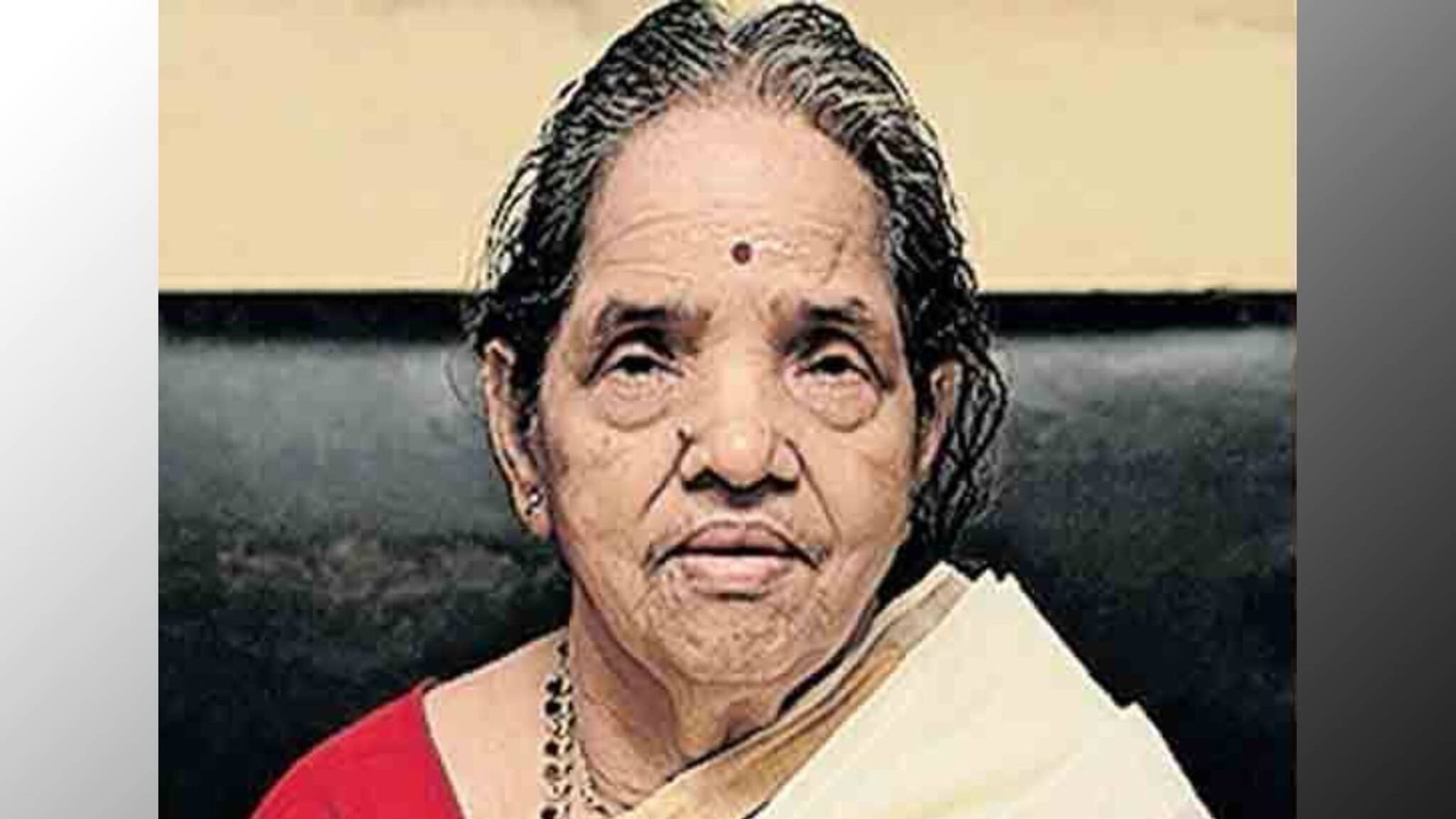 സാവിത്രി അന്തർജനം ഇനി മണ്ണാറശാല അമ്മ; ആഘോഷങ്ങളില്ലാതെ ഇത്തവണ ആയില്യം