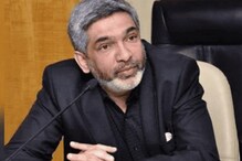 വിപ്ലവഗായകൻ ഗദ്ദറിന്റെ സംസ്‌കാര ചടങ്ങിനിടെ പ്രമുഖ മാധ്യമ പ്രവര്‍ത്തകന്‍ സഹീറുദ്ദീന്‍ അലി ഖാന്‍ കുഴഞ്ഞുവീണ് മരിച്ചു