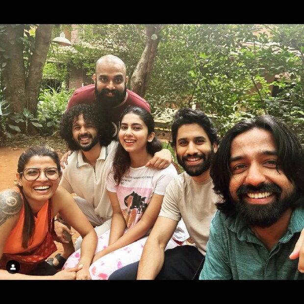  ബെംഗളൂരുവിൽ നടന്ന ഒരു തിയേറ്റർ വർക്ഷോപ്പിൽ നടൻ നാഗ ചൈതന്യക്കൊപ്പം പങ്കെടുത്ത ചിത്രങ്ങൾ അമൃത പോസ്റ്റ് ചെയ്തിരുന്നു. ഇതൊരു കലാ സംബന്ധിയായ വിഷയമായിട്ടു പോലും ആ ചിത്രത്തിന് മേലും ഗോസിപ്പുകൾ പടർന്നു