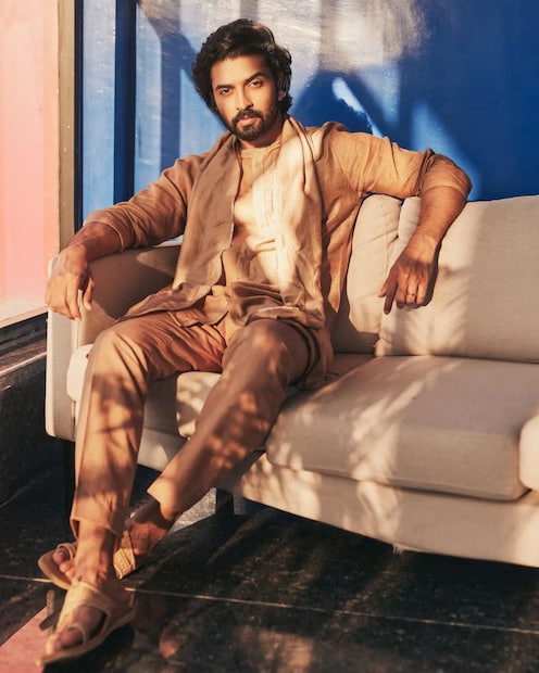  അസോസിയേറ്റ് ഡയറക്ടർ- ഷിജന്ത്, അസിസ്റ്റന്റ് ഡയറക്ടർ- ശ്രീജിത്ത്, വിമൽ കെ. കൃഷ്ണൻകുട്ടി, ഡേവിസ് ബാബു, അമിതാബ് പണിക്കർ, പ്രൊമോഷൻ സ്റ്റിൽസ്- ഷഹീൻ ഷാ