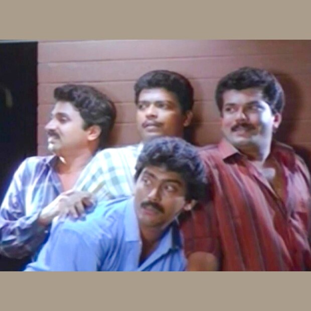 പൊറോട്ട കഴിക്കാൻ പറ്റാത്തതിന്റെ വിഷമം മാറാൻ ആ സിനിമ കണ്ടാൽ മതിയെന്നായി ഞാൻ. അങ്ങനെ വാശിപിടിച്ച് അമ്മയെയും കൂട്ടി ഇൻ ഹരിഹർ നഗർ കാണാൻ തിയേറ്ററിലേക്ക്... പല്ലുവേദന പോലും മറന്ന് രണ്ടര മണിക്കൂർ ചിരിച്ചുമറിഞ്ഞു.. പിറ്റേന്ന് സ്കൂളിലെ ഇന്റർവെൽ സമയത്ത് രണ്ടര മണിക്കൂറുള്ള സിനിമയുടെ കഥ പത്തു മിനിറ്റിൽ സീൻ ബൈ സീനായി മുഴുവൻ കൂട്ടുകാരുടെ മുന്നിൽ അവതരിപ്പിച്ച് വീണ്ടും കുറേ ചിരിച്ചു....