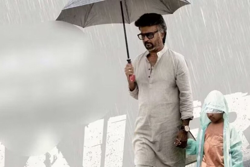  ചെന്നൈ: തമിഴ്നാട്ടിലും കേരളത്തിലുമെല്ലാം ജയിലർ തരംഗമാണ്. തിയേറ്ററുകളില്‍ ഉത്സപ്രതീതിയും സകല റെക്കോഡുകളും തകർത്ത് മുന്നേറുകയാണ് ചിത്രം. ഇത് സൂപ്പർ സ്റ്റാർ രജനികാന്തിന്റെ തിരിച്ചുവരവ് മാത്രമല്ല. ബീസ്റ്റിന്റെ പരാജയ ശേഷം വിമർശനങ്ങളുടെ കൂരമ്പുകളേറ്റ സംവിധായകൻ നെൽസൺ ദിലീപ് കുമാറിന്റെ ഉഗ്രൻ മടങ്ങിവരവ് കൂടിയാണ്.