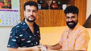 രമേഷ് പിഷാരടിയും വിജയ് ബാബുവും രമേഷ് പിഷാരടിയും വിജയ് ബാബുവും