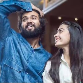 'രശ്മിക മന്ദാനയും വിജയ് ദേവരകൊണ്ടയും ഒരുമിച്ച് ദീപാവലി ആഘോഷിച്ചോ'? ചോദ്യവുമായി ആരാധകർ; ഒപ്പം തെളിവുകളും