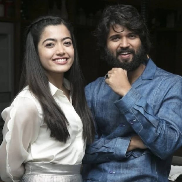  അവരുടെ ബന്ധത്തെക്കുറിച്ച് ആരാധകർക്ക് ആകാംക്ഷ നൽകുകയും ചെയ്തു. രശ്മികയോ വിജയോ ഈ ബന്ധം പരസ്യമായി സ്ഥിരീകരിക്കുകയോ നിഷേധിക്കുകയോ ചെയ്തിട്ടില്ല